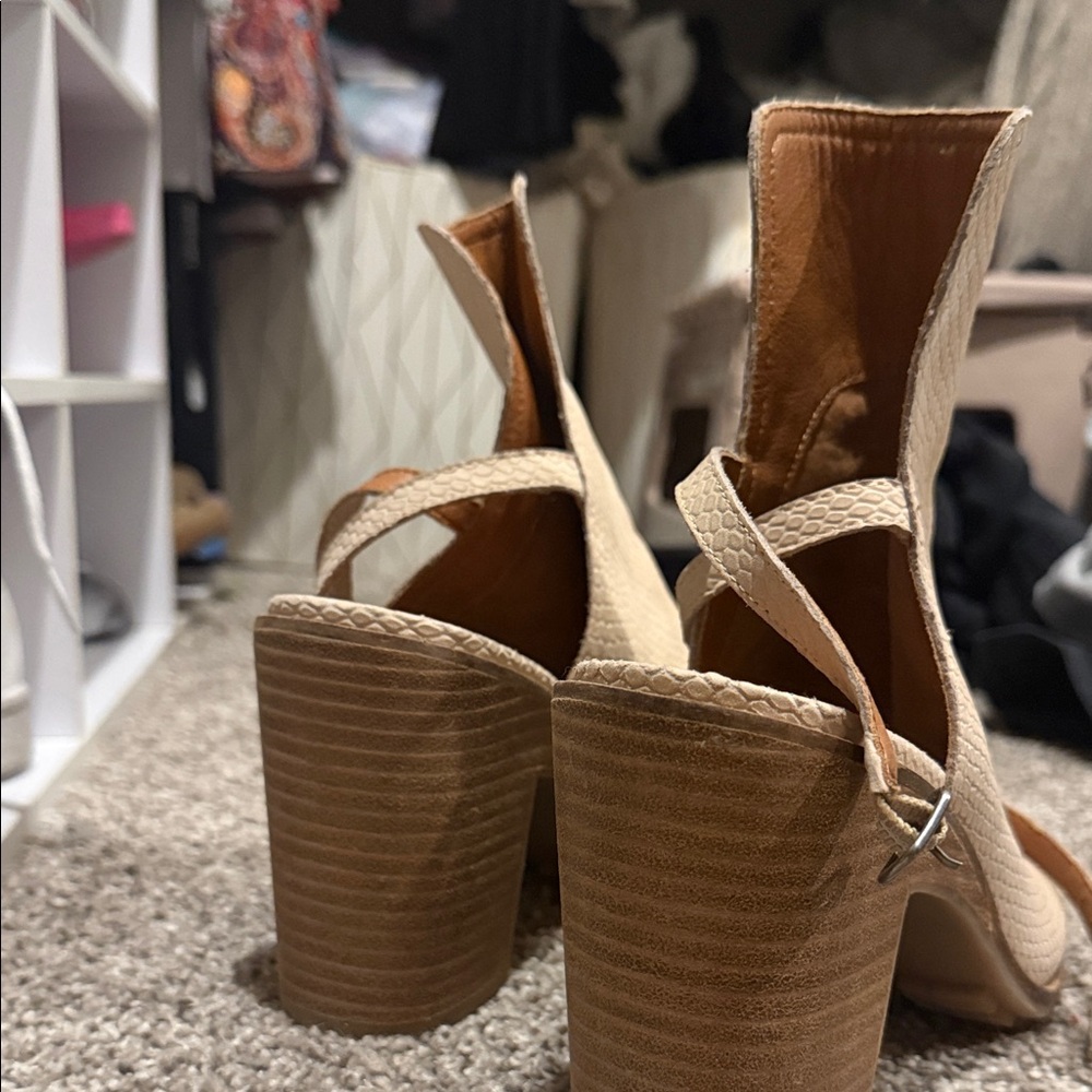 Lucky Brand Cream Open-Toe Heeled Boots - Picture 2 of 3